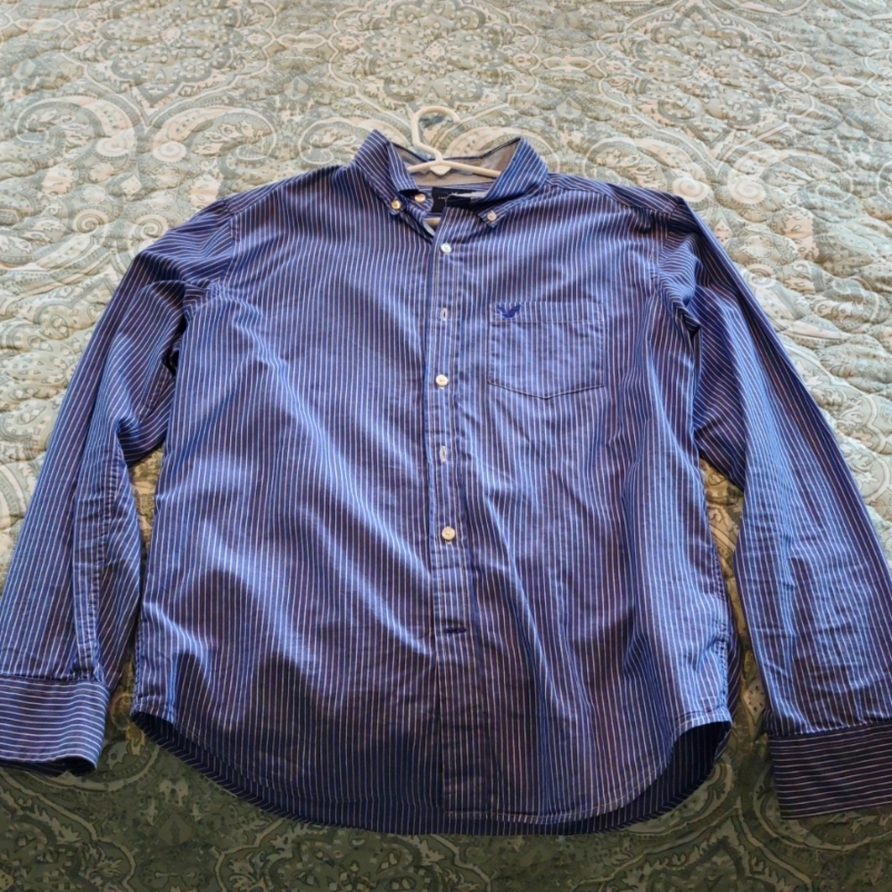 American Eagle dress shirt